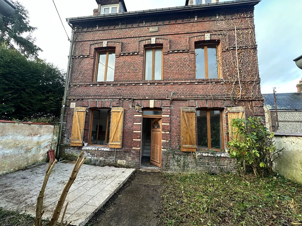 Exterior - Rouen West House with Jardinet