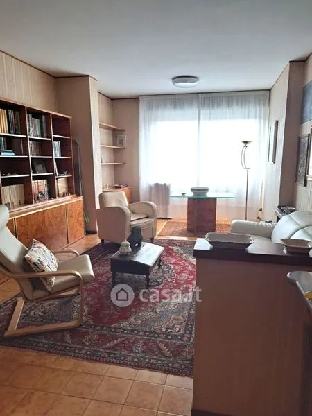 Soggiorno - Fully Furnished Flat with Balcony in Novara