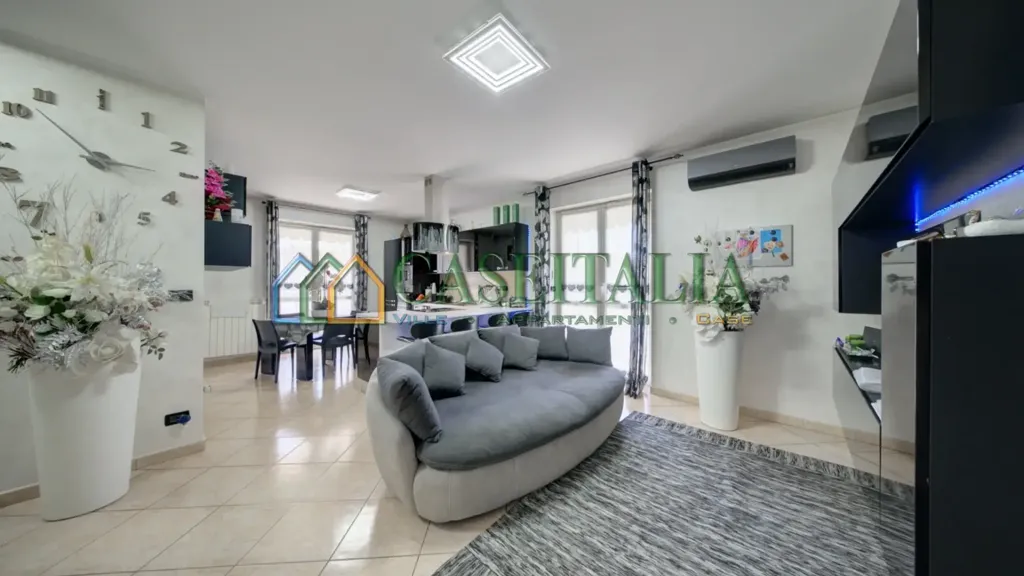 Elutuba - Duplex Villa with Pool in Nichelino