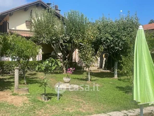 Jardin - Rustic Casale with Garden near Mortara