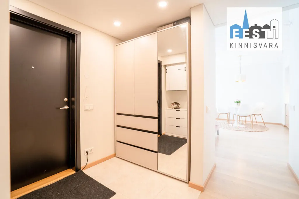 Entrée - Apartment with River View in Pärnu Centre