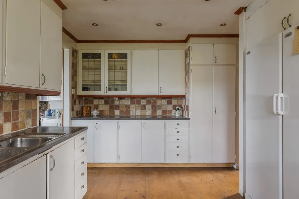 Köök - Charming Seafront Property in Stenskär
