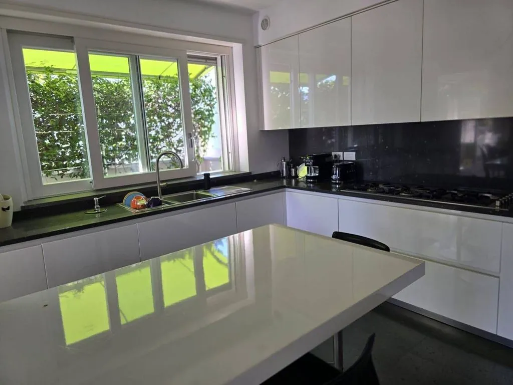 Köök - Luxury Penthouse with Panoramic View in Terni