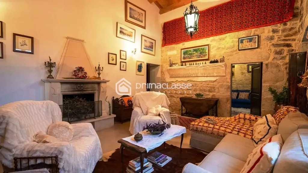 Soggiorno - Restored Casale with Pool in Modica Sorda