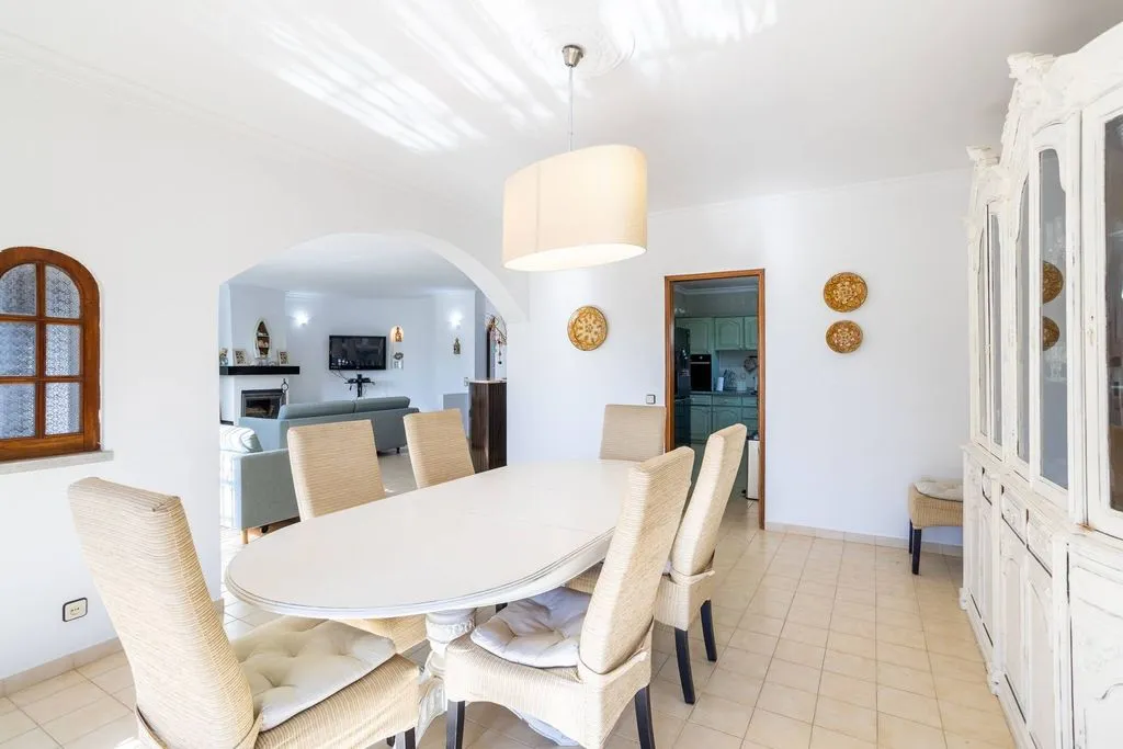 Söögituba - Moorish Villa with Pool in Vilamoura