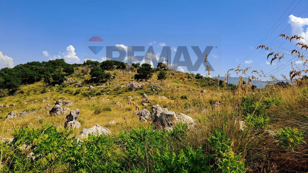 Giardino - Buildable Land with Panoramic View in Monreale
