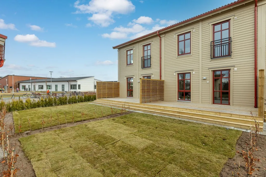 Giardino - New Build Flat with West-Facing Terrace in Färjestaden
