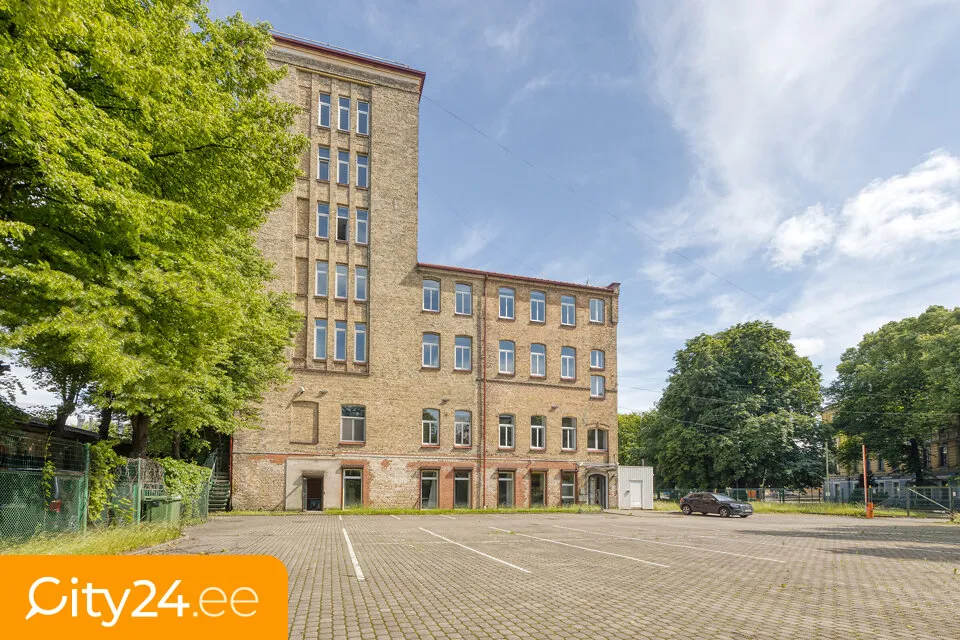 Esterno - Office Building with Modern Lifts in Teika
