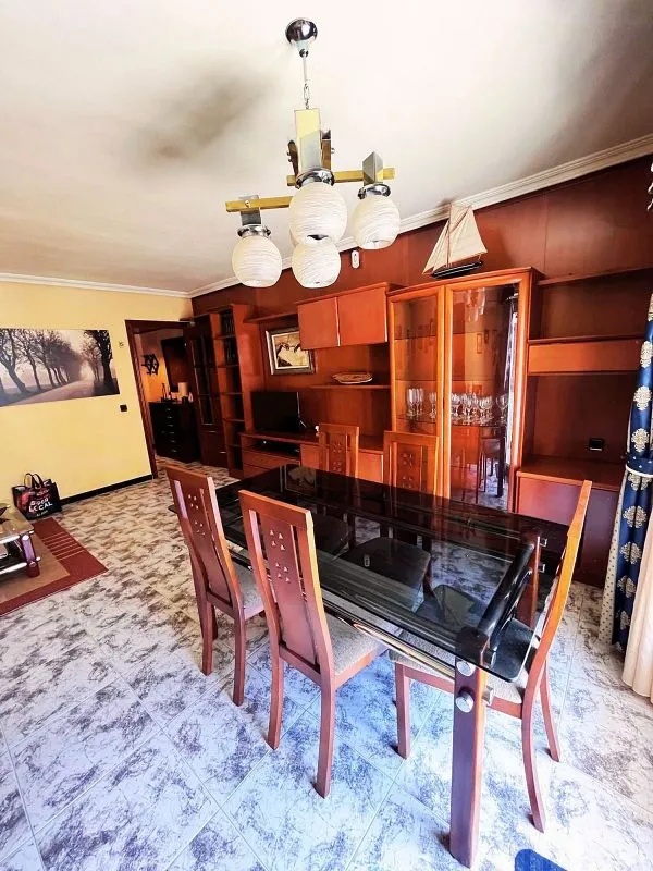 Dining Room - 3-Bedroom Flat with Terrace in Reyes