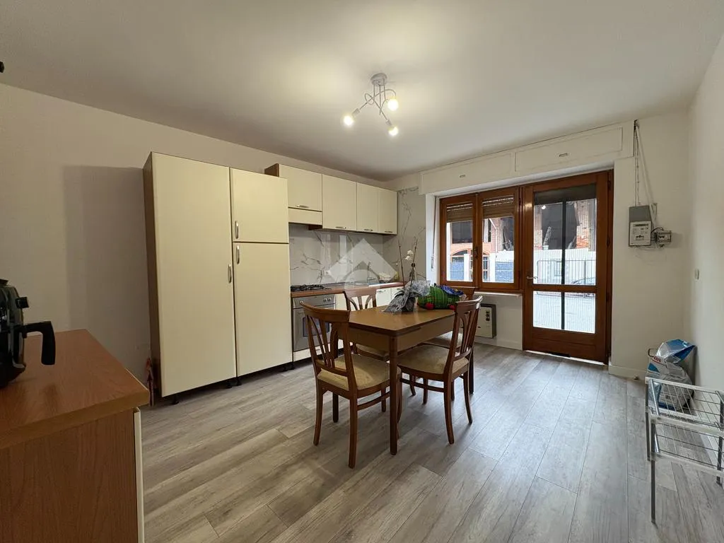 Söögituba - Semi-Independent House with Private Courtyard in Caravino