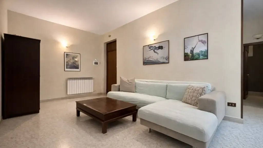 Soggiorno - 5-Bedroom Apartment with Balcony in Palermo