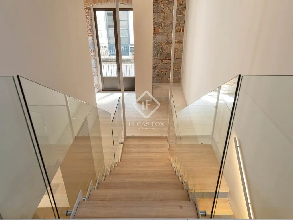 Pièces - Penthouse in Renovated Palace, Girona
