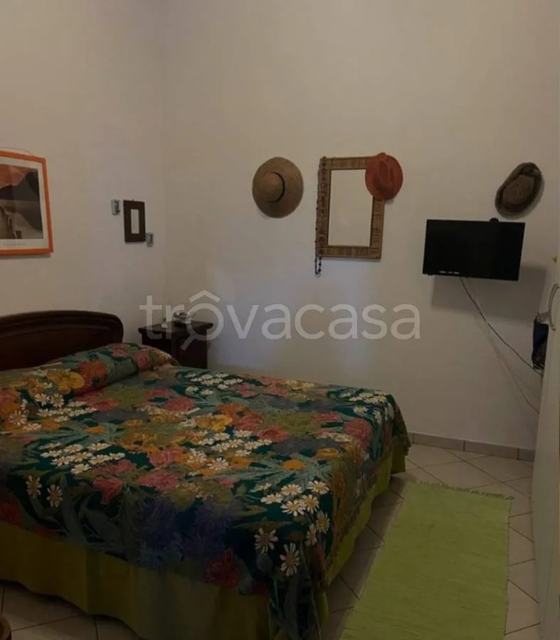 Chambres - Rearranged Apartment with Garden in Itri