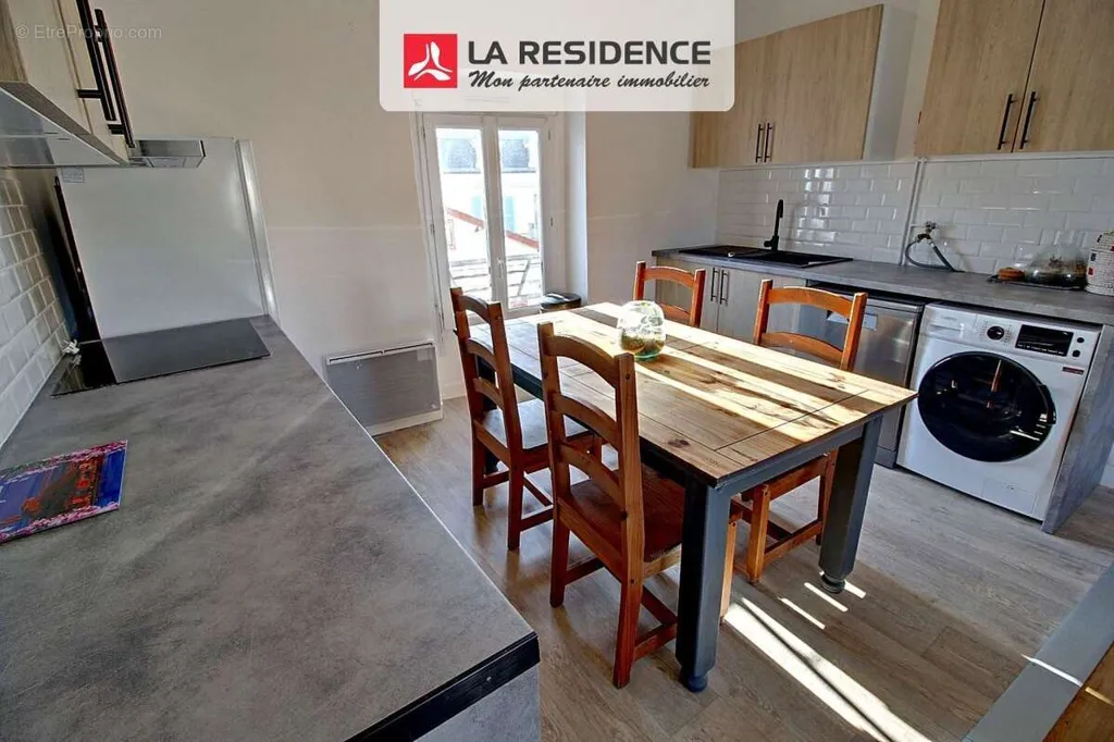 Köök - Charming 2-Bed Flat with Garden in Triel-sur-Seine