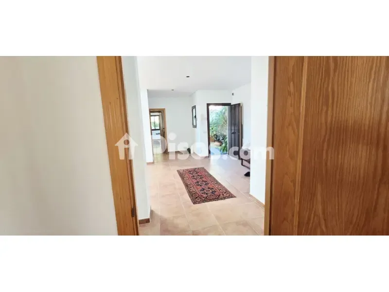 Entrée - Contemporary Villa with Sea Views in Valtocado