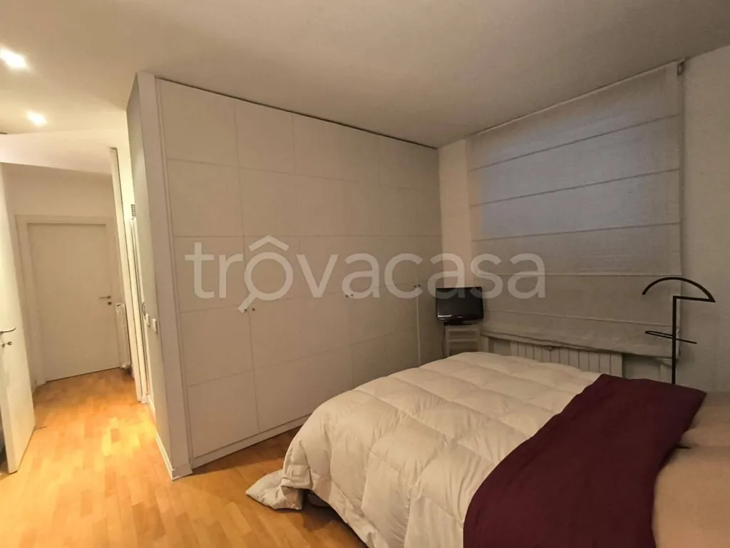 Magamistoad - Trilocale with Balcony in Foligno