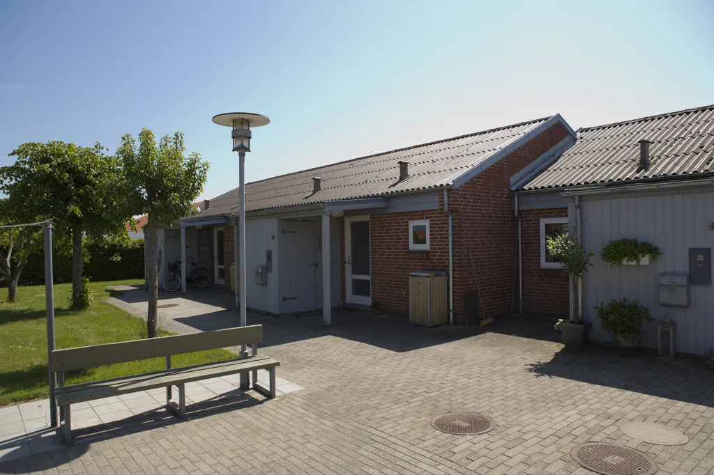 Aed - One-Bedroom Flat with Pets Allowed in Hals