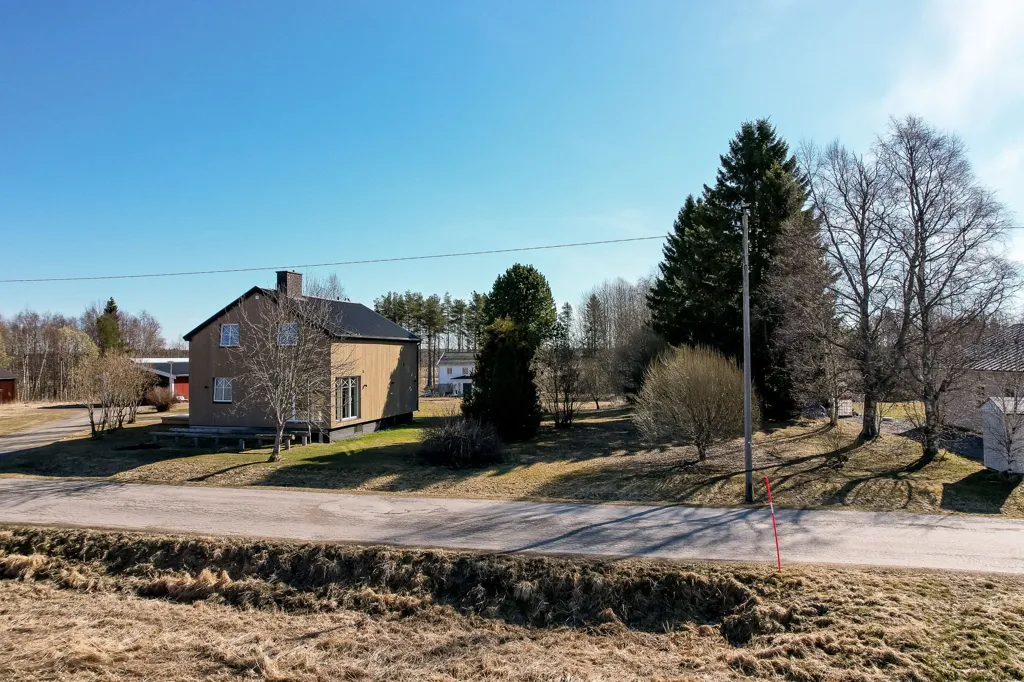 Vista aerea - Renovated Villa with Workshop in Degernäs