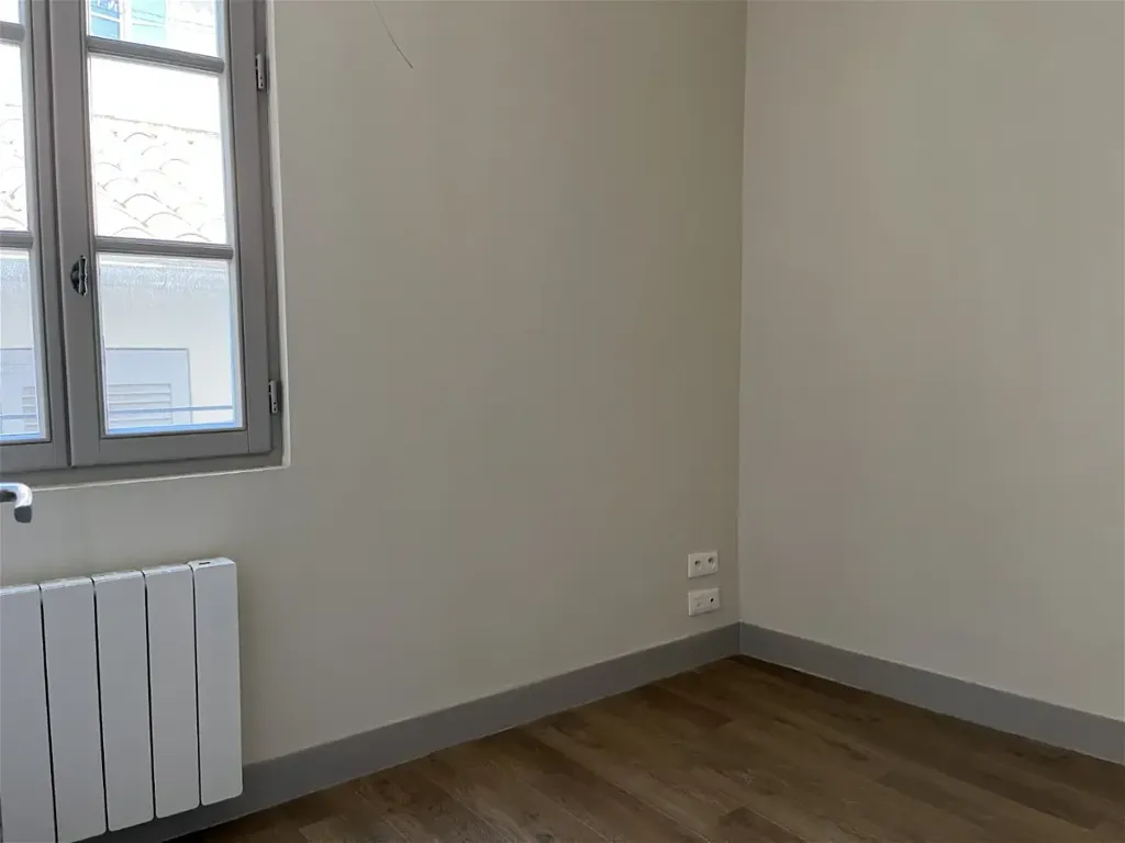 Toad - Duplex Apartment with Terrace in Avignon