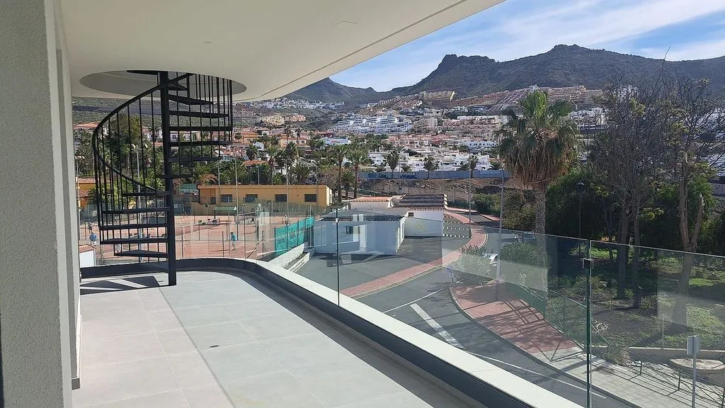 Rõdu - Penthouse with Pool in Costa Adeje
