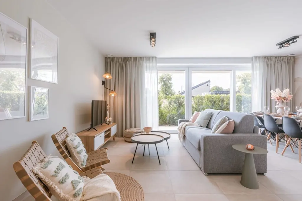 Living Room - South-Facing Apartment with Pool in Sailors' Park
