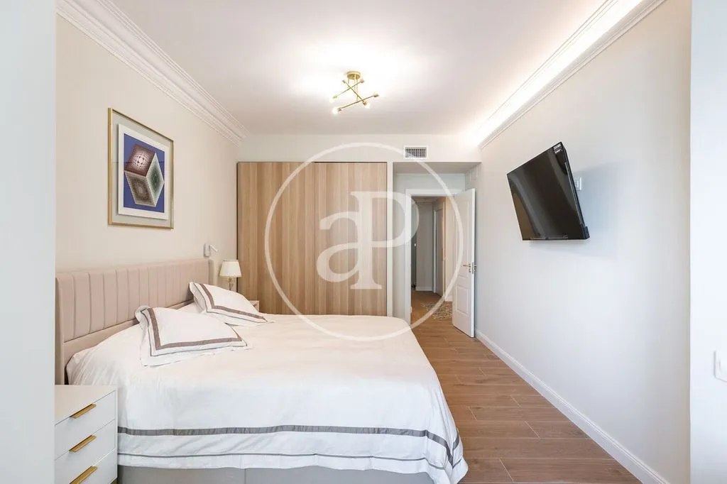 Chambres - Luxury Flat with Balcony on Consell de Cent, Barcelona