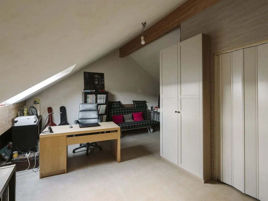 Pièces - Duplex avec Terrasse Sud à Aubange