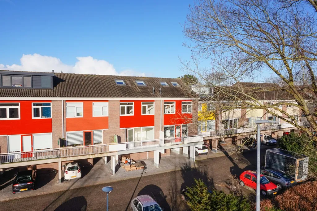 Välivaade - Modernised Maisonnette with Balconies in Hoorn