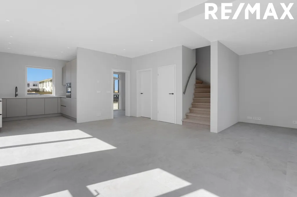 Séjour - Modern Apartment with Garden in Úlfarsárdal