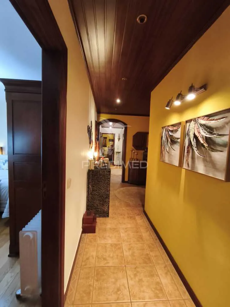Entrée - Spacious T3 Apartment with Elevator in Vagos