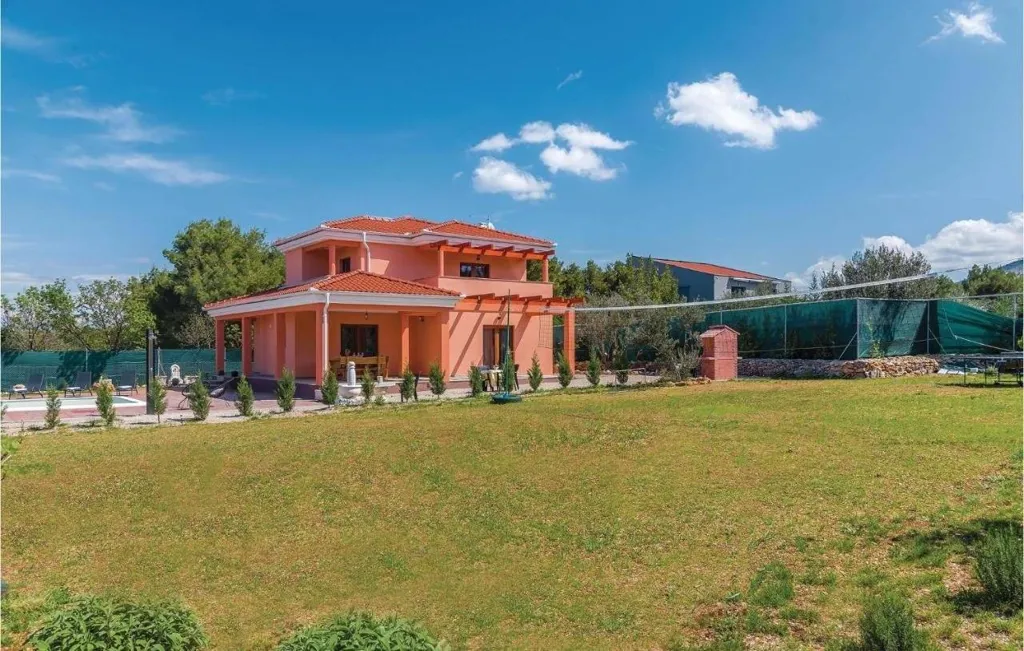 Esterno - Luxury Villa with Pool in Bilice, Šibenik
