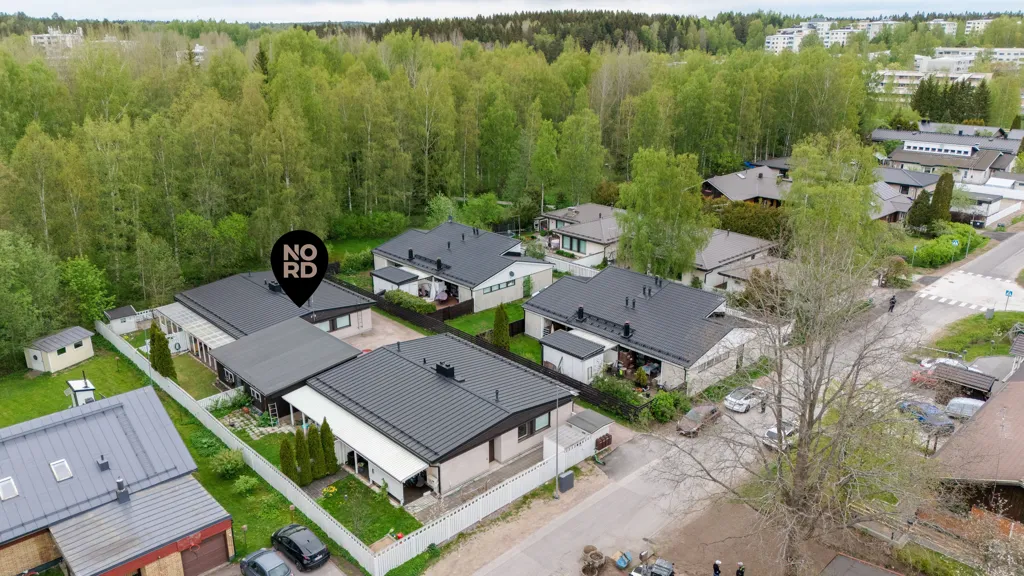 Õhuvaade - Modernised Apartment with Balcony in Simonlaakso