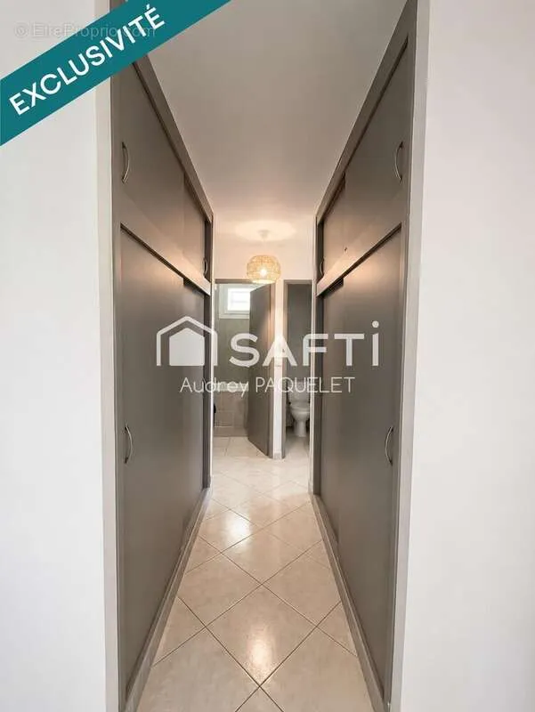 Esik - Apartment with Balcony in Dijon