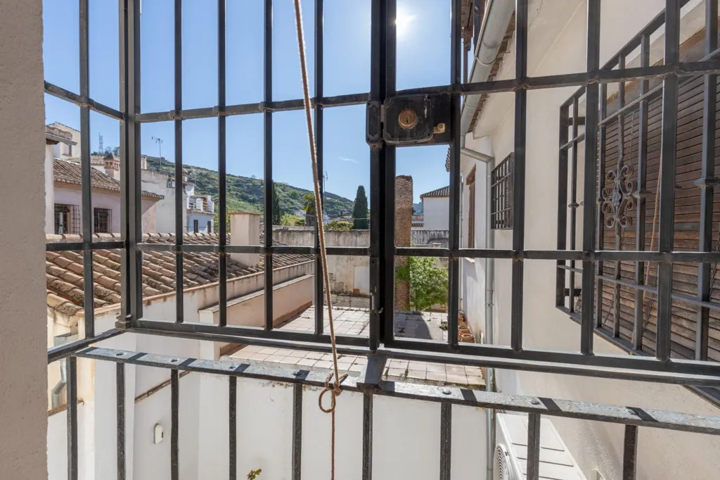 Balcon - Terraced House with Courtyard in Albaicín