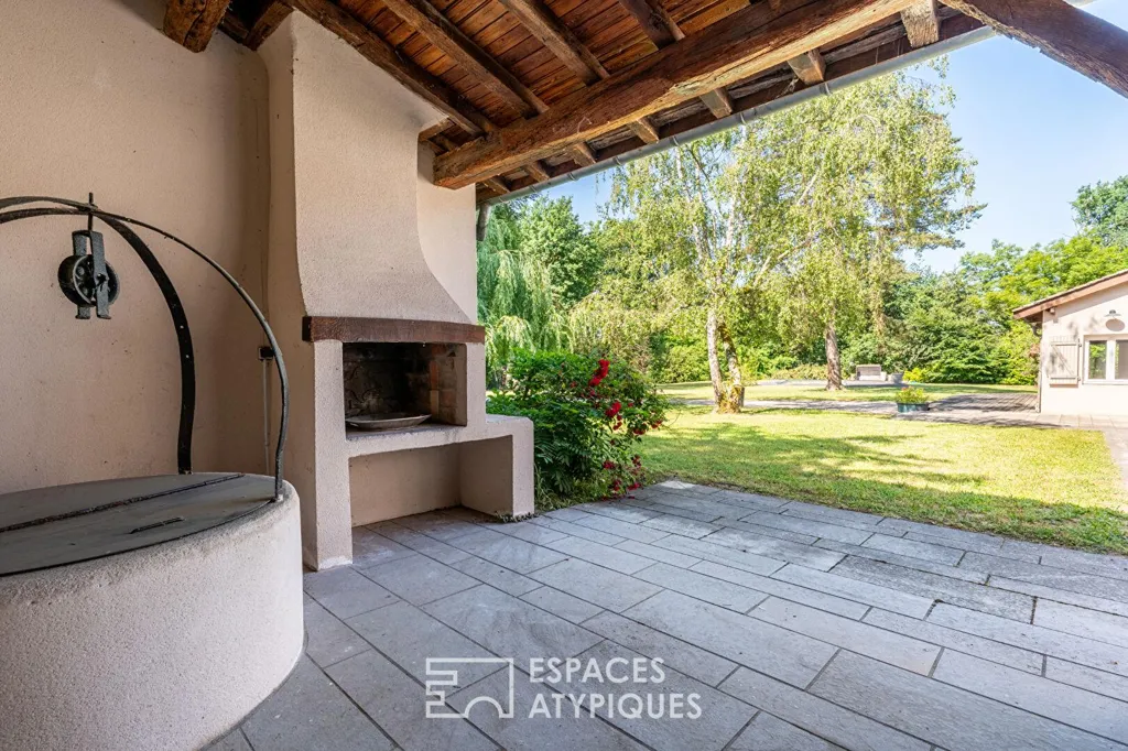 Terrazza - Architecturally Refined Farmhouse in Messimy-sur-Saône