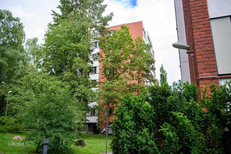 Jardin - Apartment with Glazed Balcony in Pansio