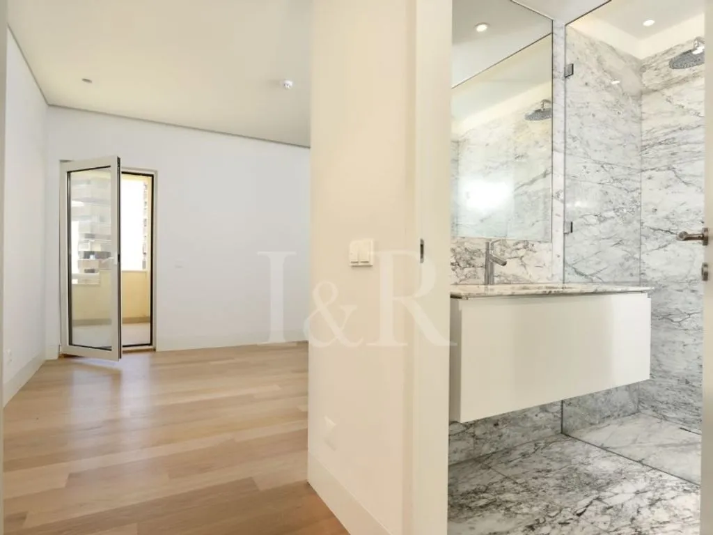 Salles de bain - Luxury Flat with Sea View in Guia, Cascais