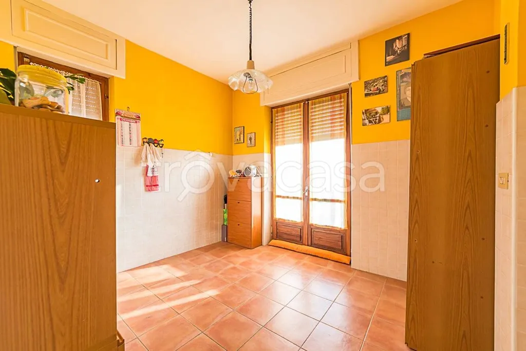 Salle à manger - Villa with Garden in Faule, Piemonte