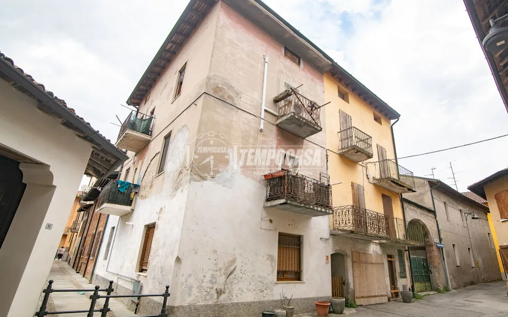 Välivaade - Terraced House in Historic Centre, Pagazzano