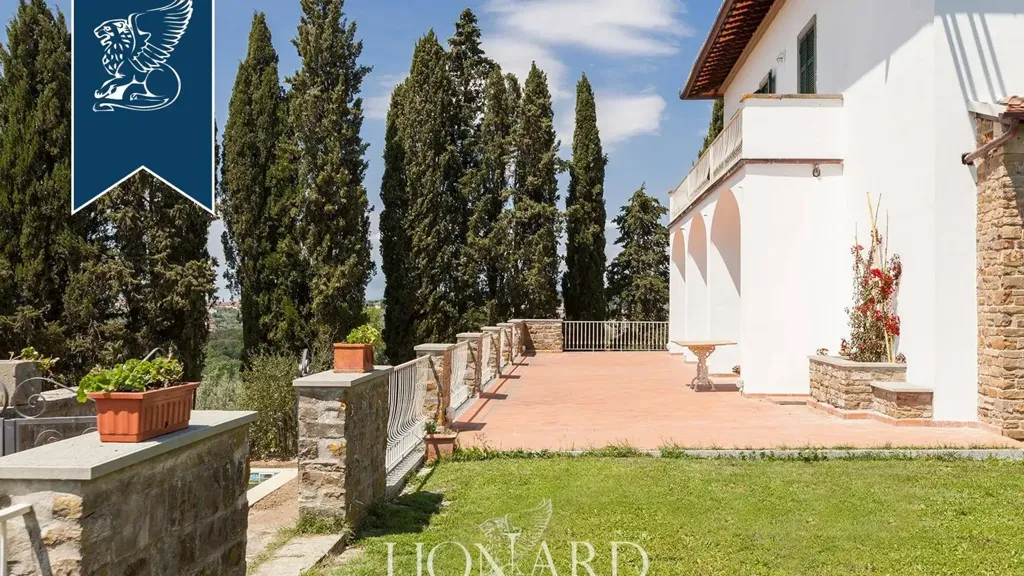 Giardino - Renaissance Villa with Pool near Florence