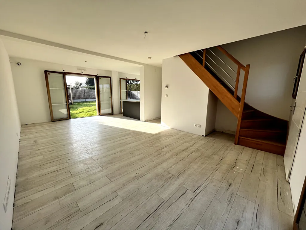 Séjour - Maison Moderne avec Jardin au Sud de Senlis