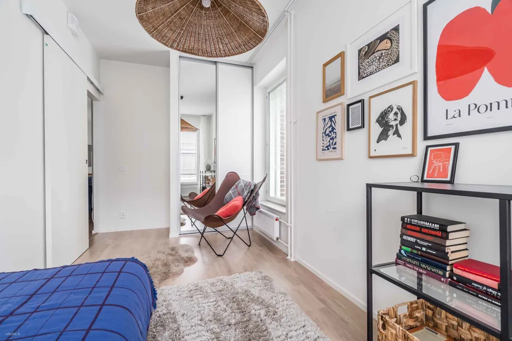 Chambres - Corner Apartment with Balcony in Herttoniemi