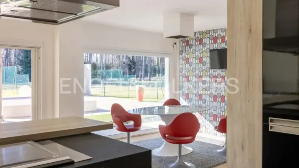 Köök - Converted Industrial Villa with Pool in Borgo Ticino
