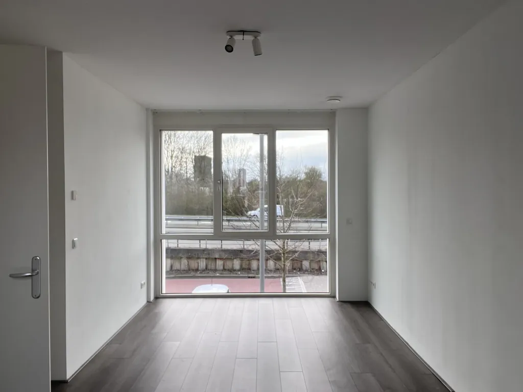 Pièces - Studio with Ground Floor Access in Groningen