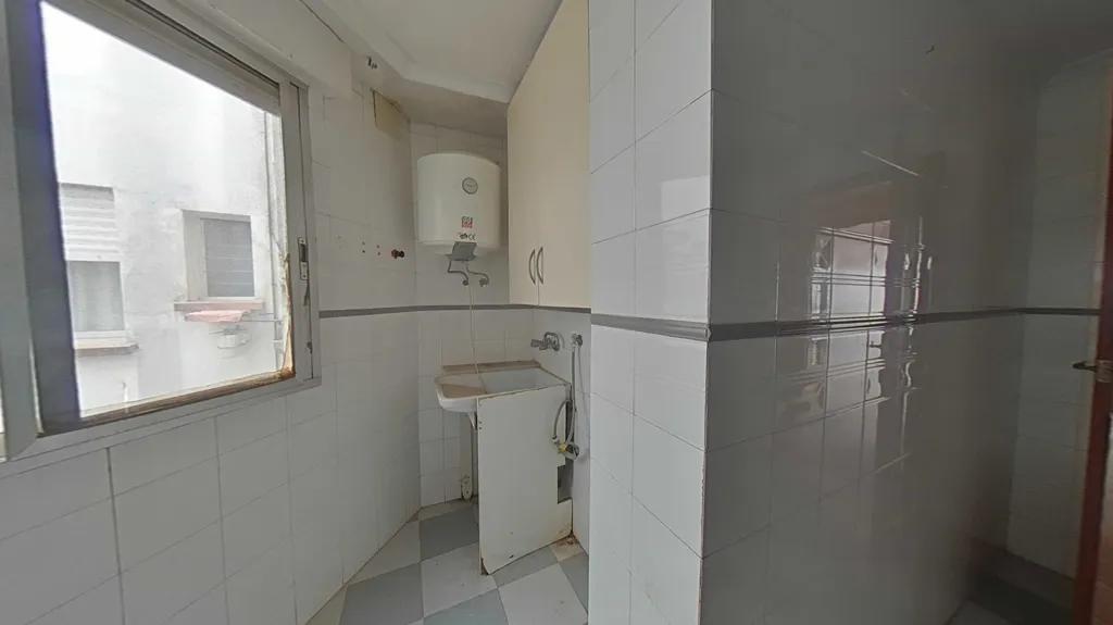 Salles de bain - Apartment with Large Windows in Nules