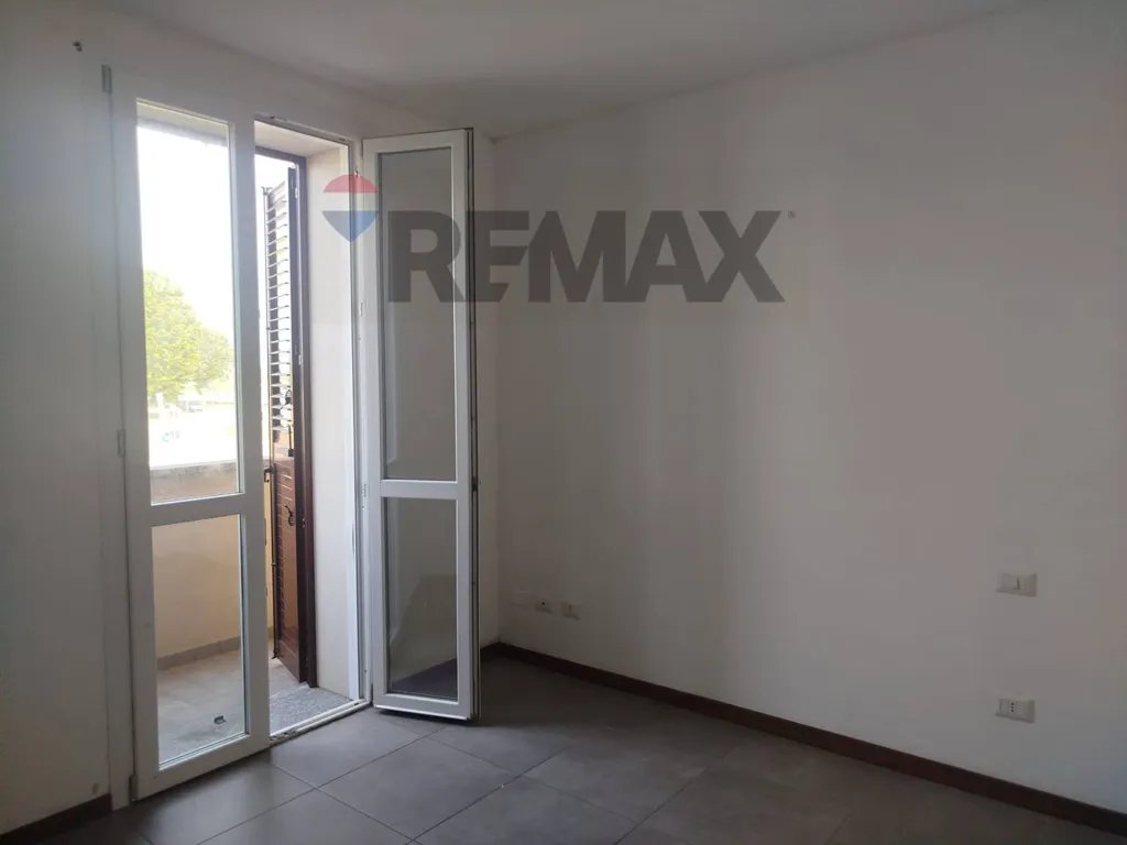 Toad - Modernised Triplex with Balcony in Vellezzo Bellini