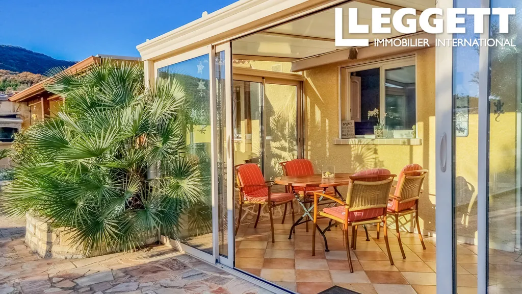 Terrasse - Villa avec Piscine et Suites Indépendantes à Hérépian