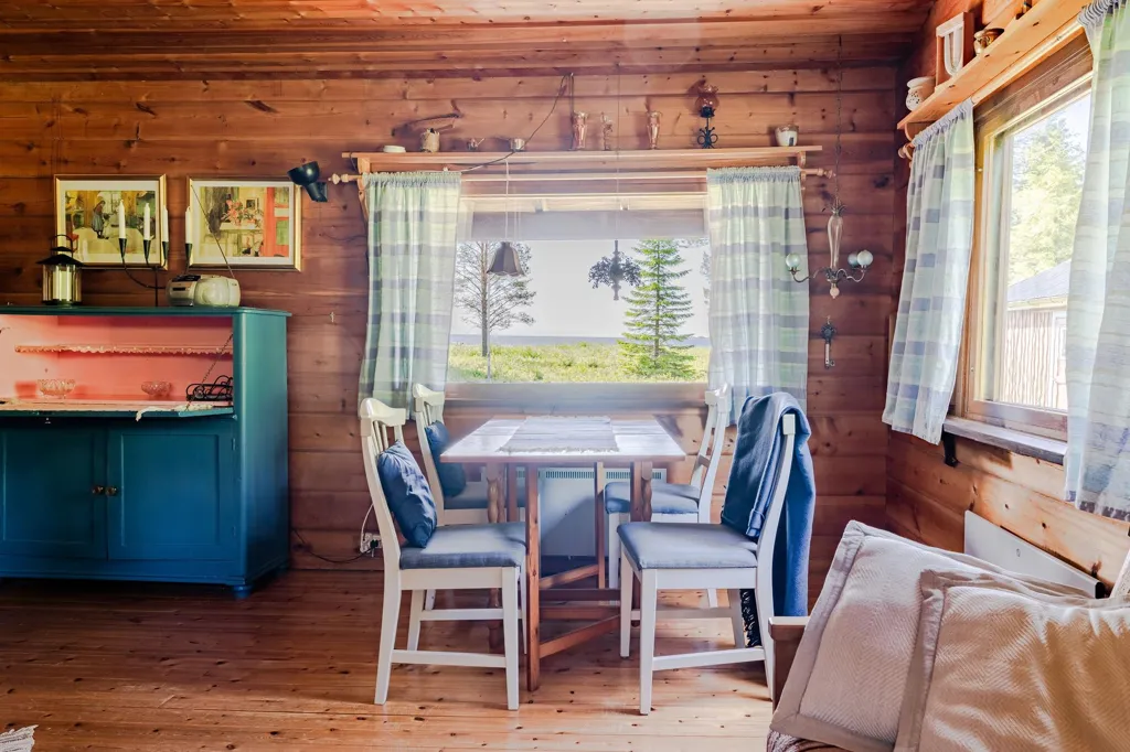 Salle à manger - Villa with Sea View in Bastuviken, Blacke