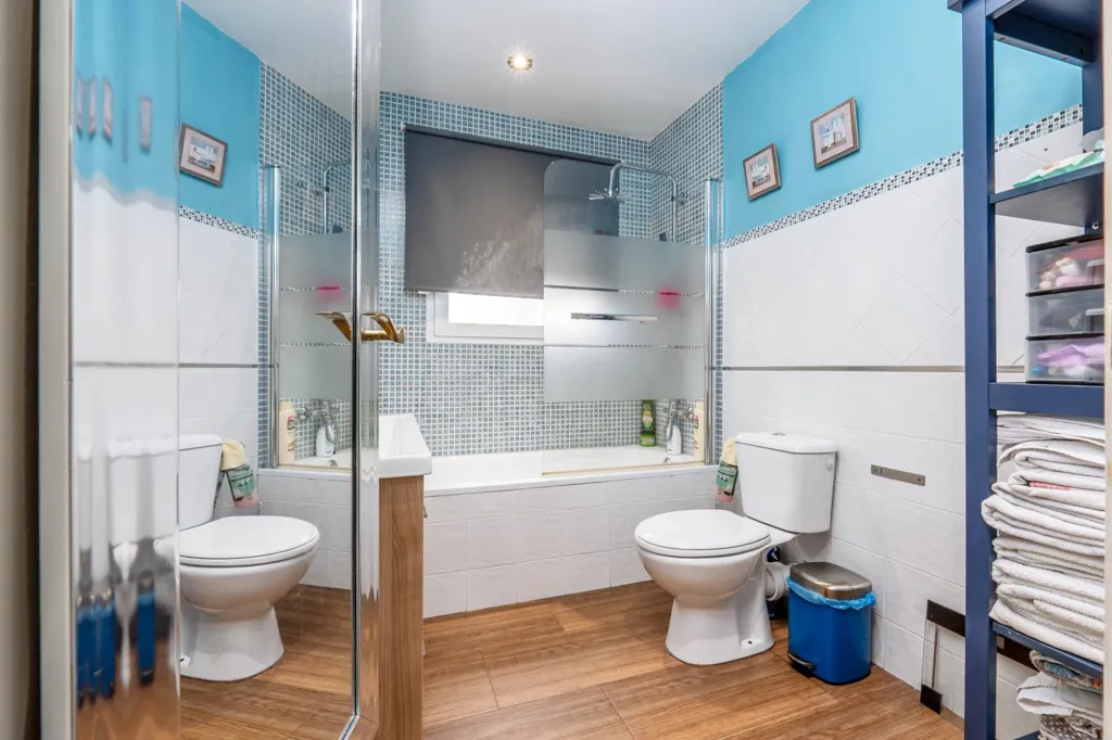 Vannitoad - Duplex with Garage in Alcalá la Real, Granada