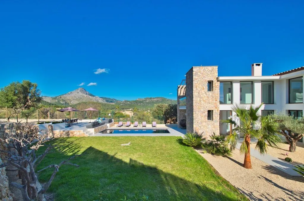 Bassein - Luxury Villa with Pool in Es Capdellà, Mallorca